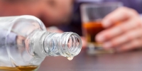 Эксперты рассказали как  развивается алкогольная зависимость