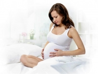 Злоупотребление свободными сахарами во время беременности, повышает риск астмы и аллергии у ребенка