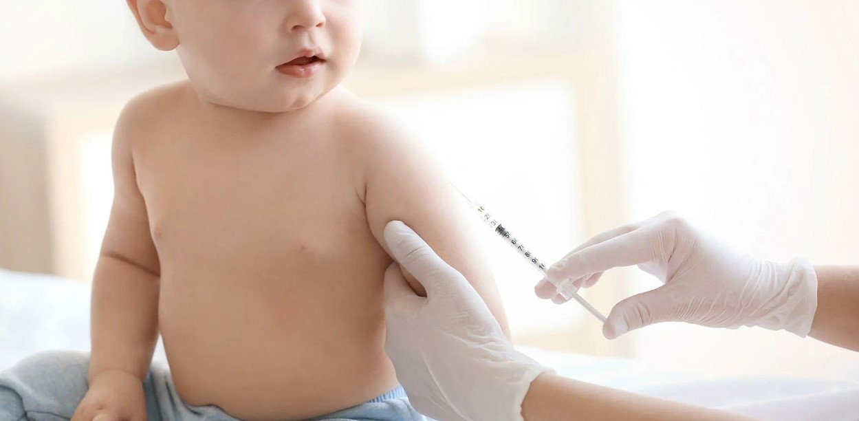 Ответы к тестам НМО: "Особенности вакцинации детей первых двух лет жизни"